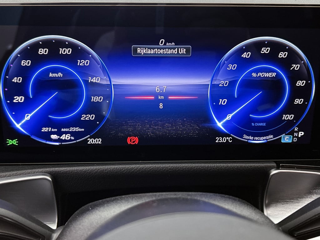 Mercedes-Benz Eqb 250+ business solution amg 71 kwh | premium pakket | park