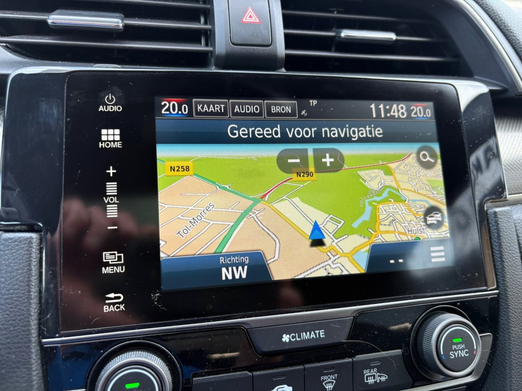 Honda Civic 1.0 i-vtec premium
