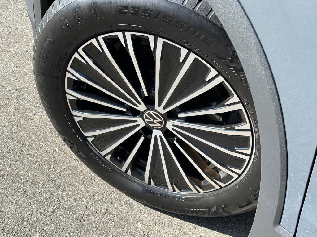 Volkswagen Tiguan 1.5 etsi 150pk elegance | 360 camera | trekhaak | elek. a