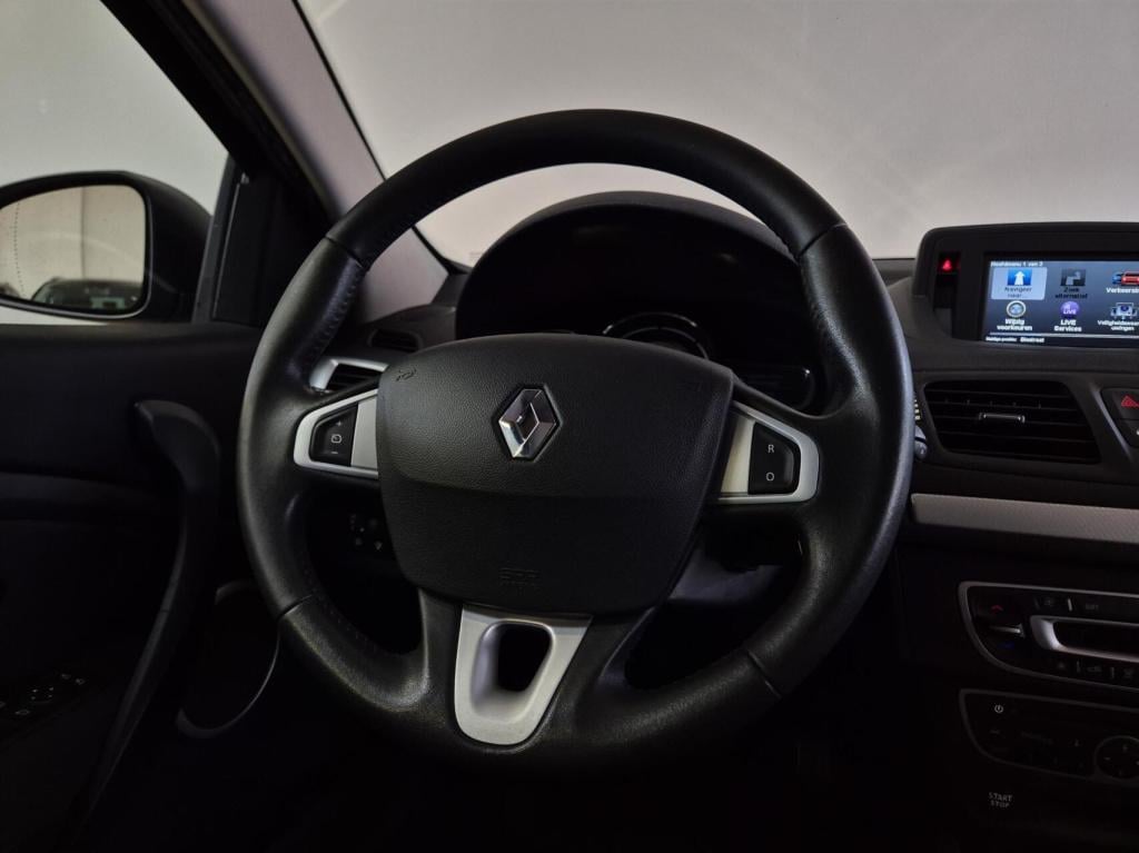 Renault Megane coupé 1.6 parisienne / trekhaak / keyless