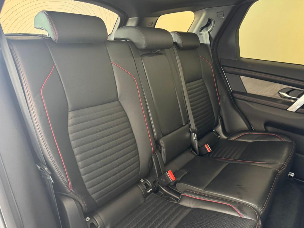 Land Rover Discovery p300e 1.5 r-dynamic s