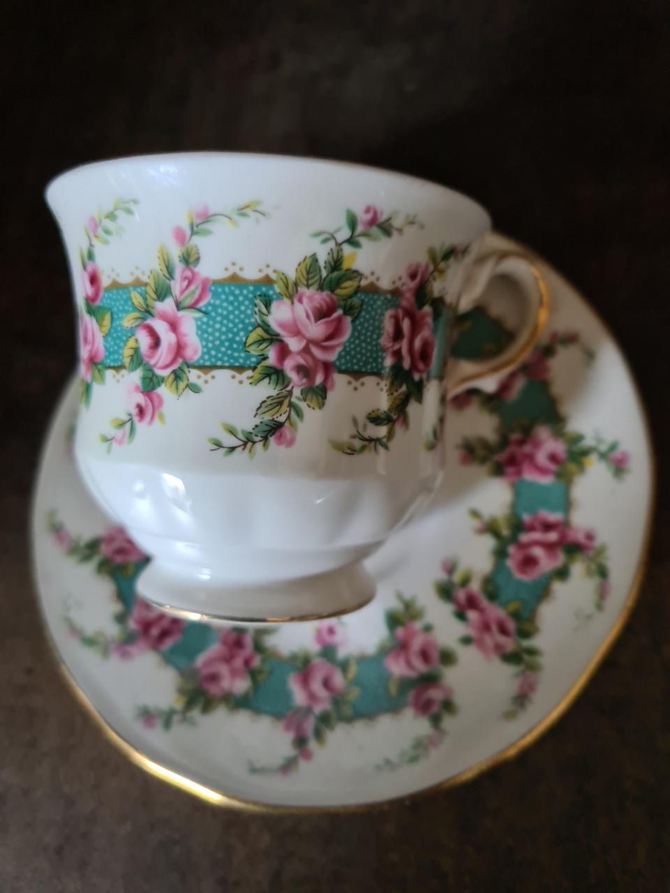 3 stuks vintage Queen Anne theekopjes. Vervaardigd door Ridgway Potteries