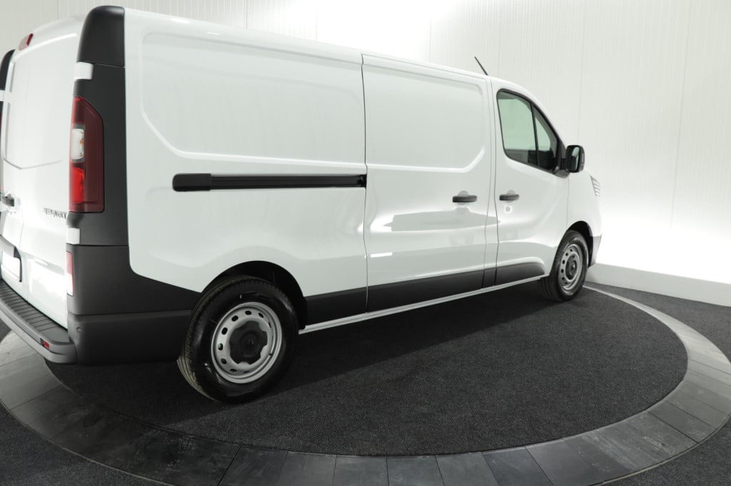 Renault Trafic 2.0 dci 150 t30 l2h1 comfort | parkeersensoren | vloerplaat 