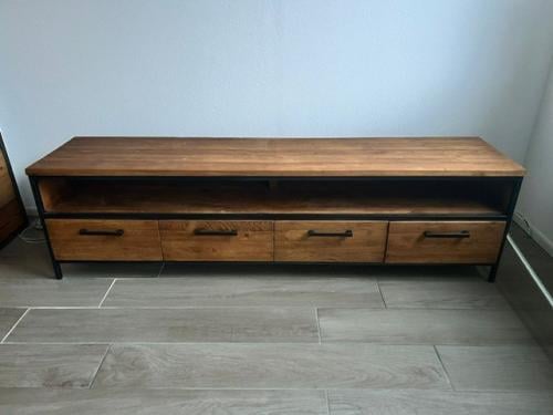 Te koop: TV-meubel (200 x 45 x 55 cm)