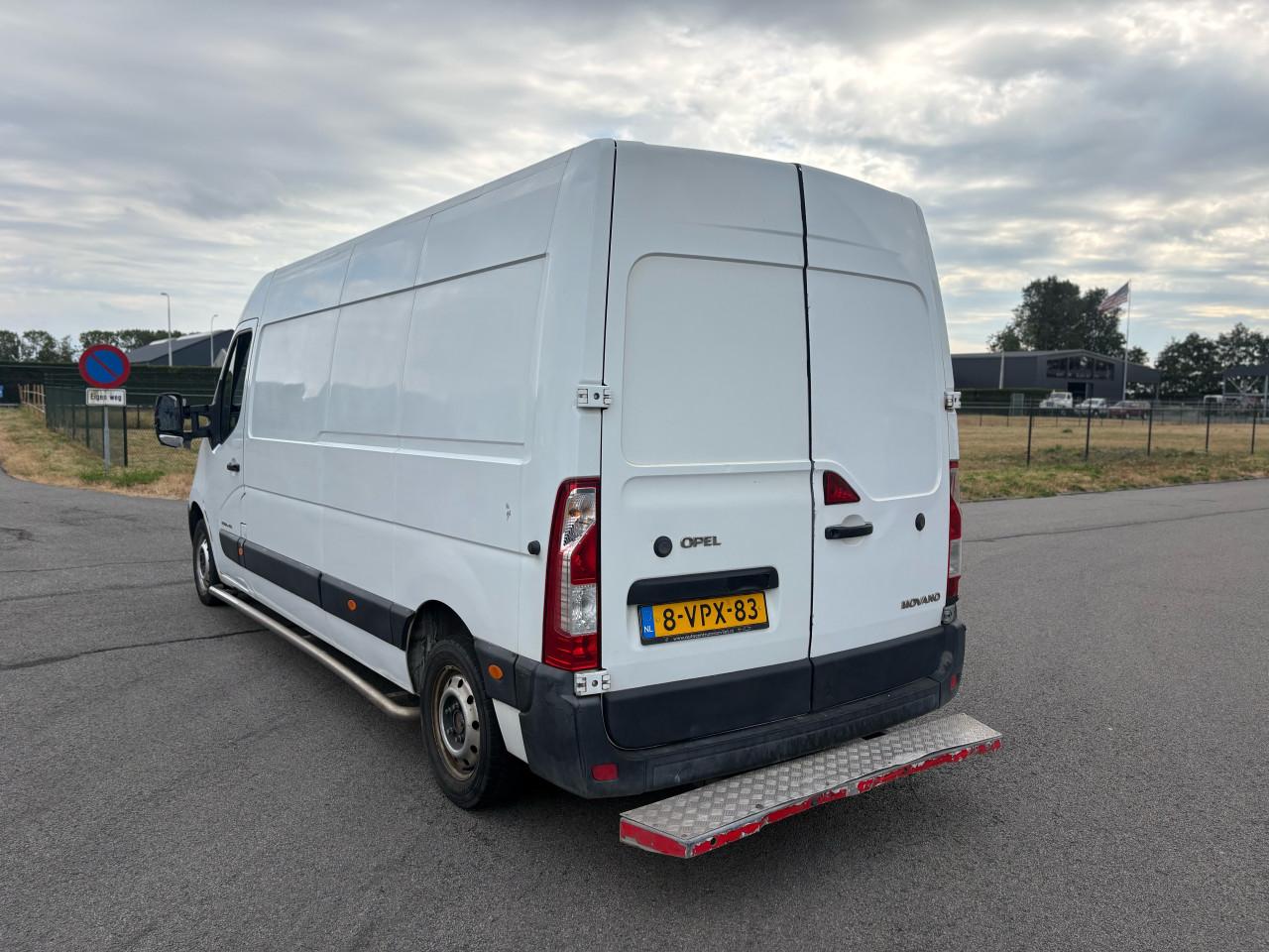 OPEL MOVANO 2.3 DIESEL / bj2011 / EURO5 / LEES BESCHRIJVINV