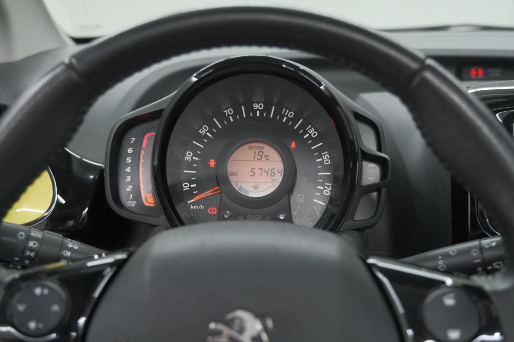 Peugeot 108 1.0 e-vti collection top! | elektrisch vouwdak | apple carplay 