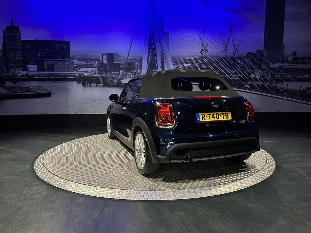 Mini Cooper Cabrio mini 1.5 mini yours *led*camera*navi*