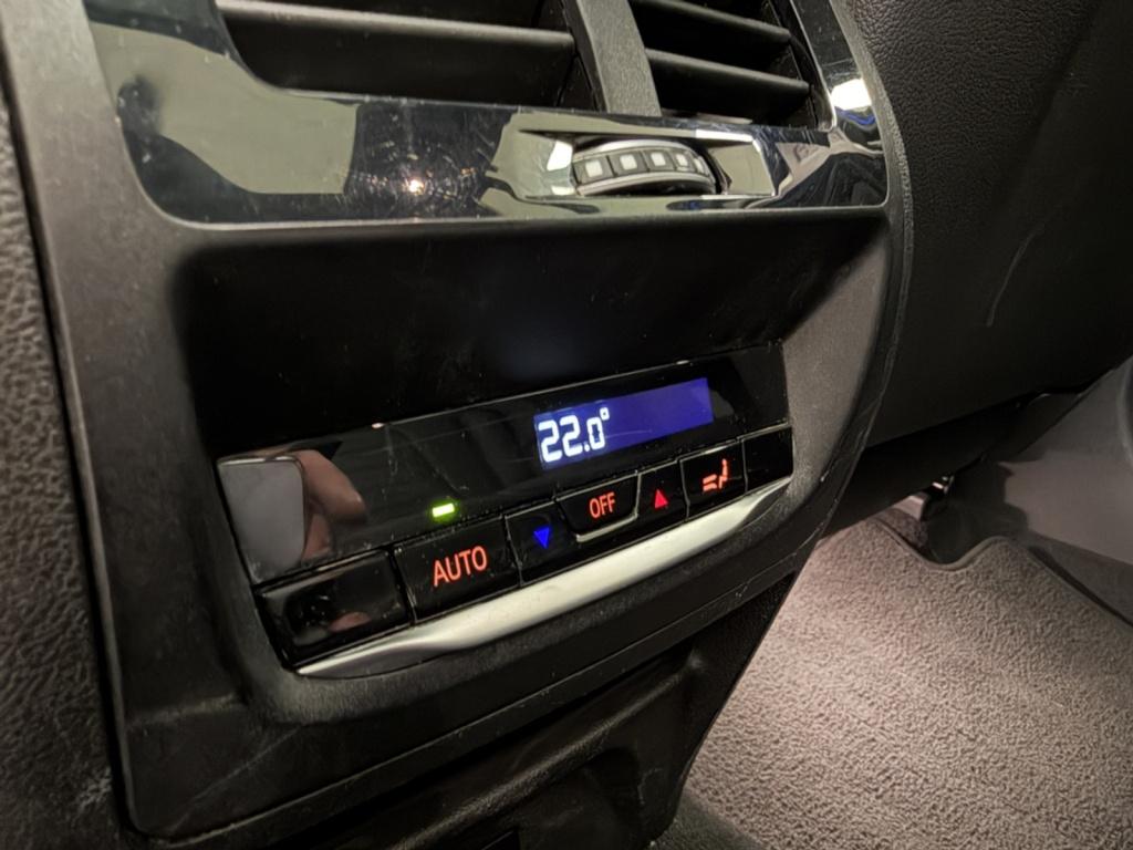 BMW X3 xdrive30e m-sport pro | harman/kardon | sportstoelen | panoramad