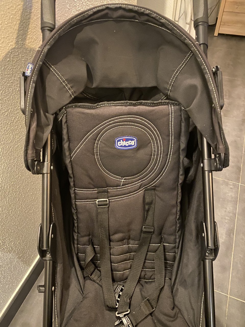 Te Koop zeer nette Buggy
