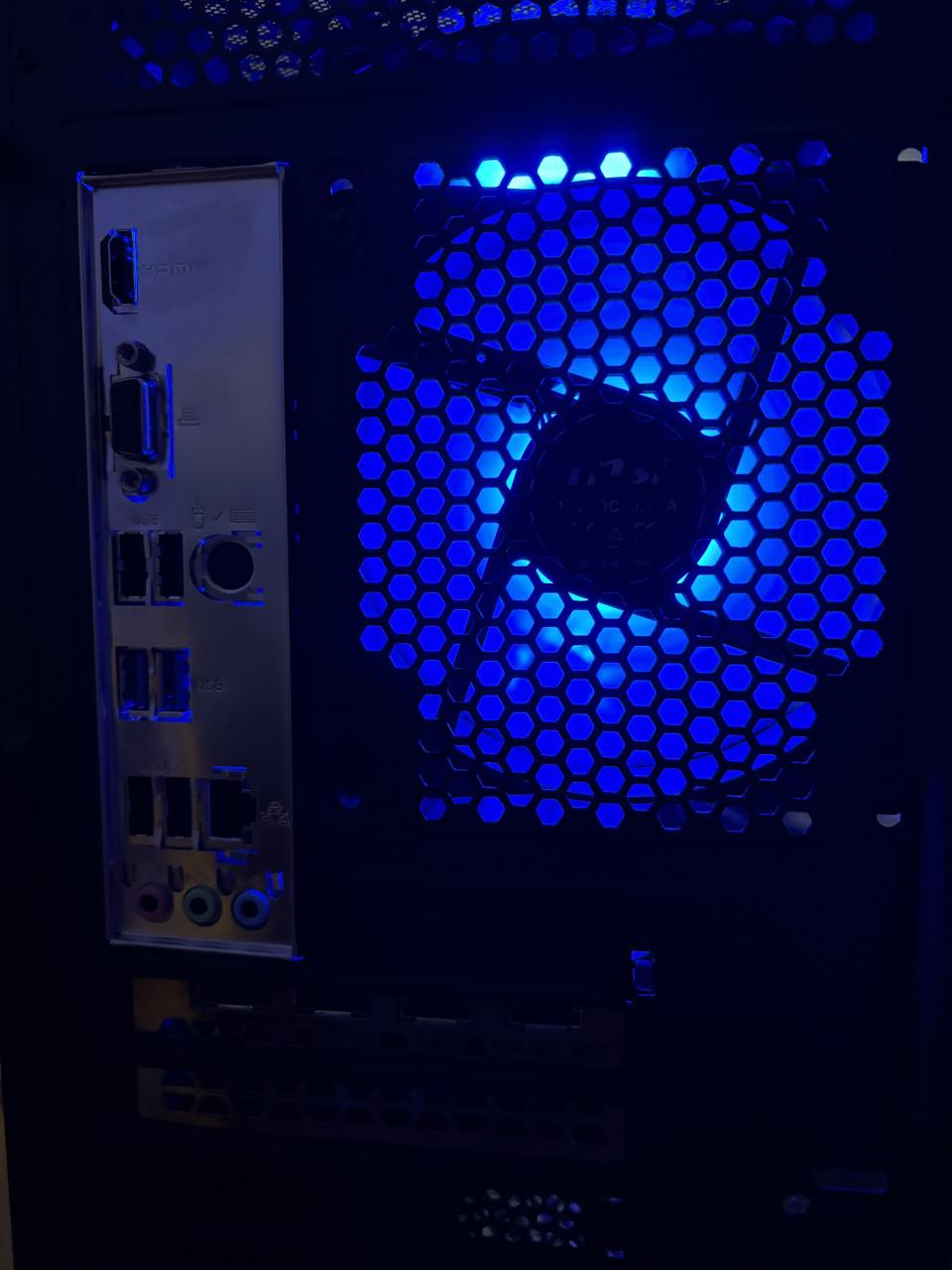 Game pc Intel i5 12400F en RX 7600