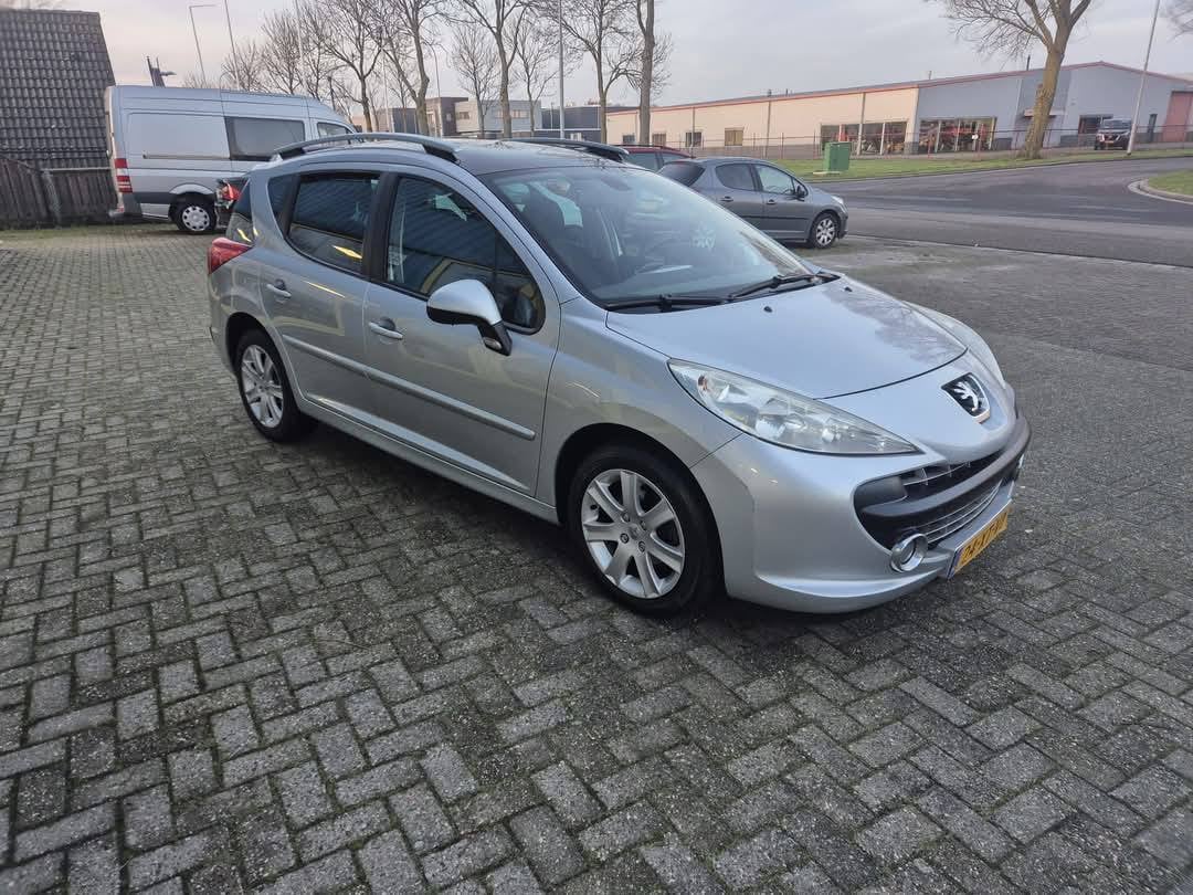 Peugeot 207 SW 1.6 VTI XS Premiere bj:2007 airco apk 10-2025