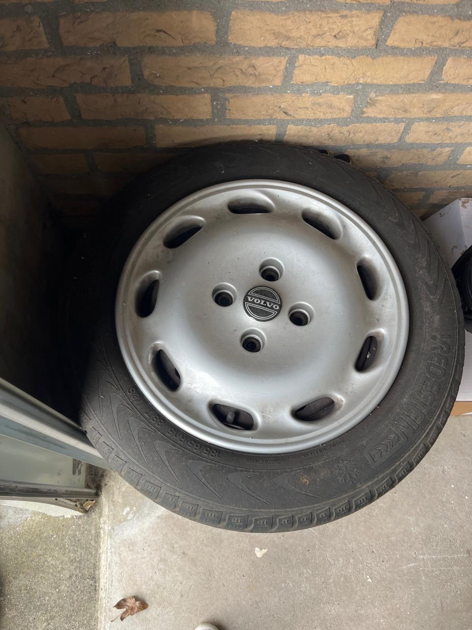 Gratis af te halen winterbanden 3 stuks Vredestein