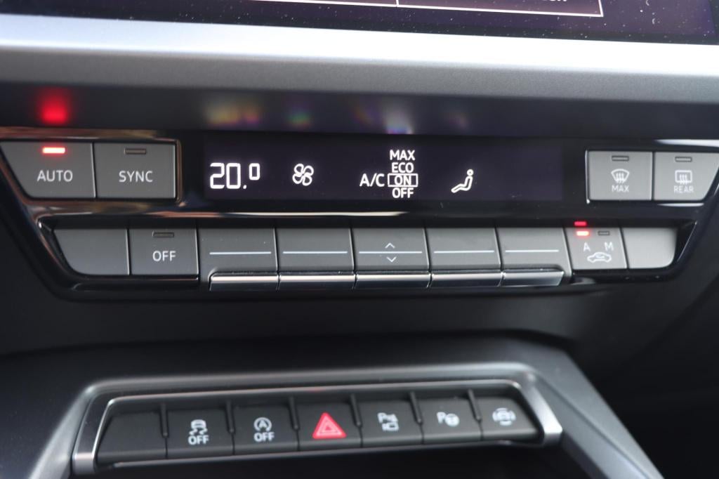 Audi A3 limousine 30 tfsi s edition 115pk s-tronic