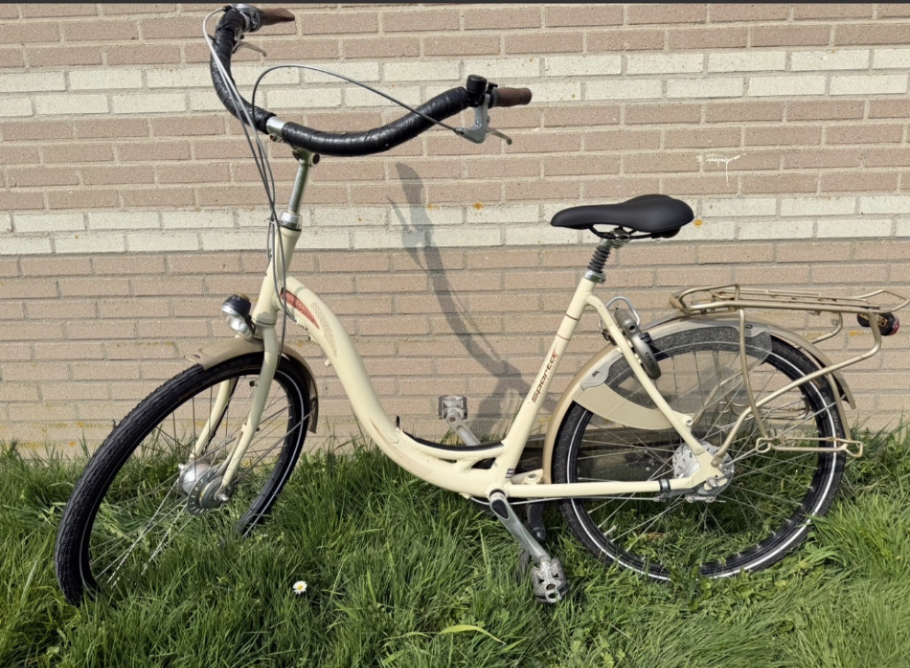In nette staat Sparta Damesfiets