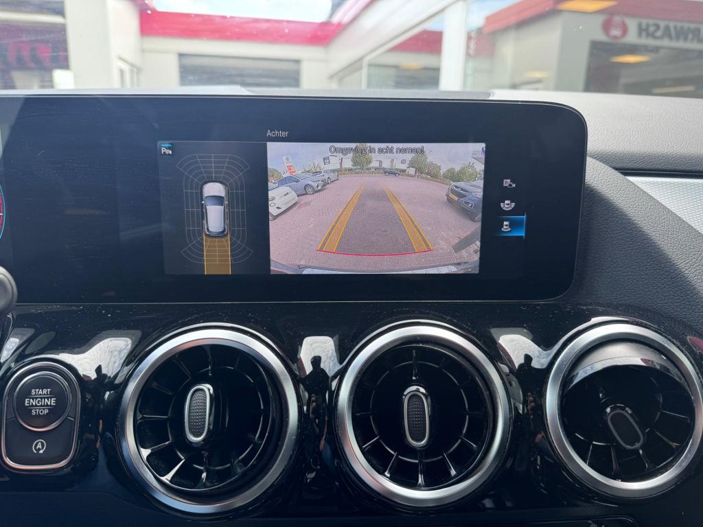 Mercedes-Benz Gla-klasse 180 business solution