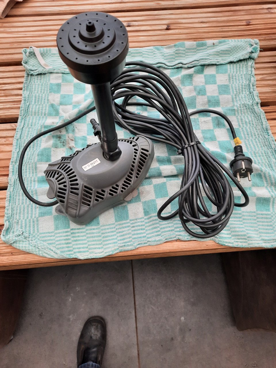 Te koop kleinere vijverpomp /fontein