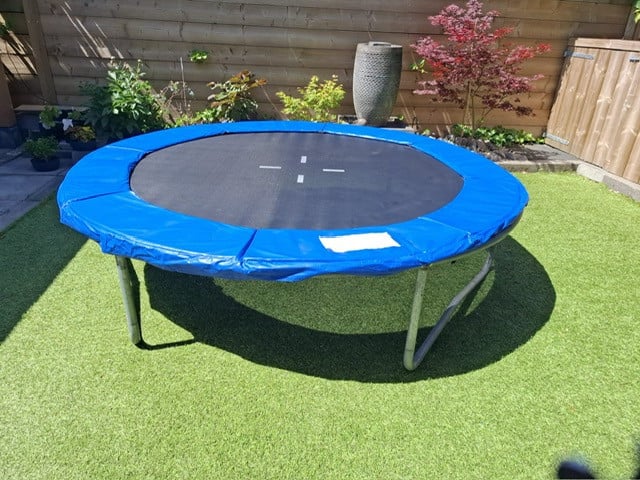 Trampoline