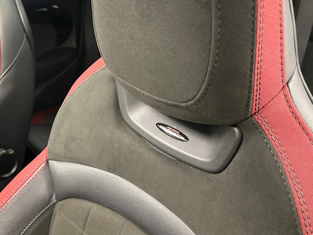 Mini 5-deurs 2.0 cooper s jcw | emerald grey | harman/kardon | yours interi