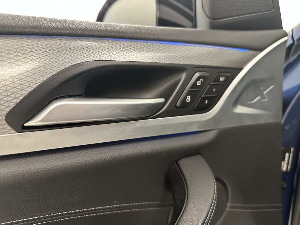 BMW X3 xdrive30e m-sport | 360 camera | panoramadak | head-up-display |