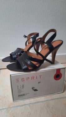 Esprit sandaaltjes met hak