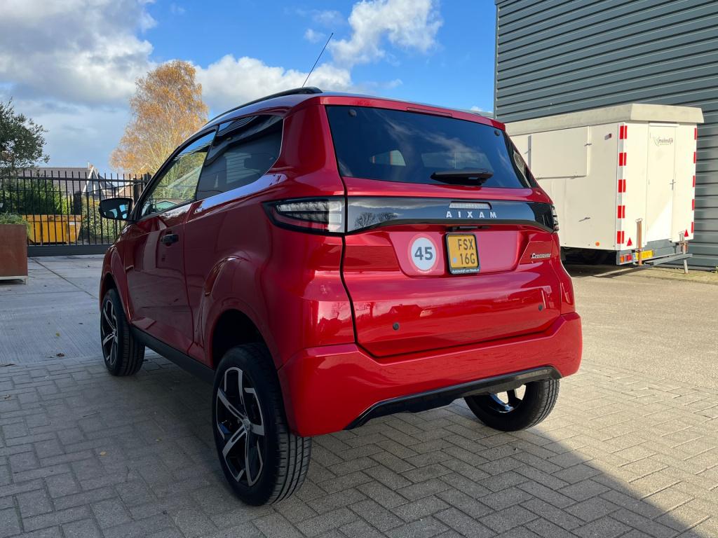 Aixam Crossover brommobiel met stuurbekrachtiging