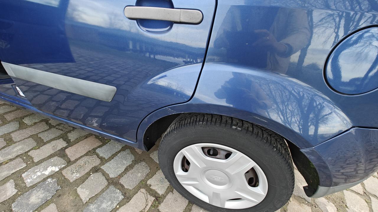 Ford Fiesta - 25000 km - APK tot oktober 2026