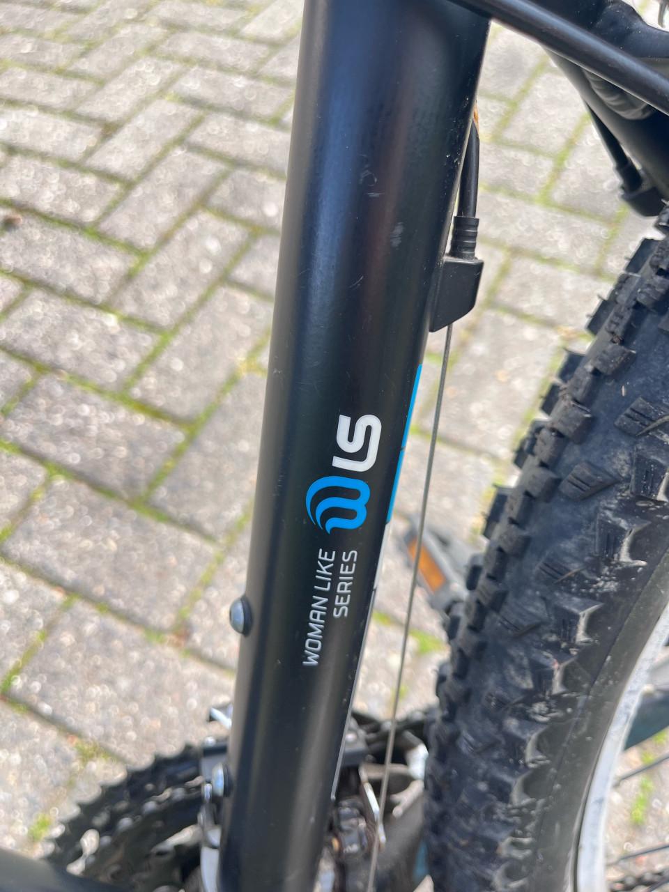 Super mooie Cube Access dames mtb