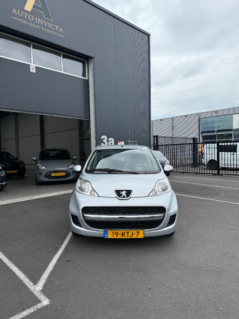 Peugeot 107 1.0-12v xs - 5drs - airco