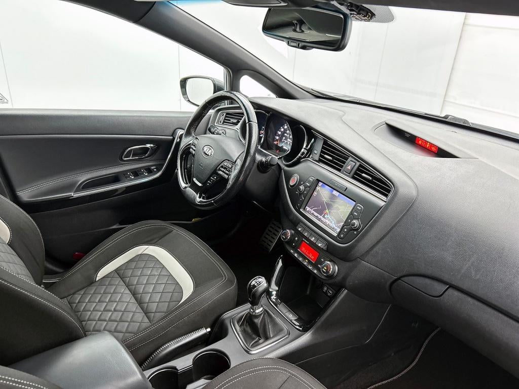 Kia Cee'd sportswagon 1.6 crdi business gt-line