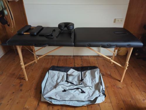 Opvouwbare massagetafel met draagtas en accessoires