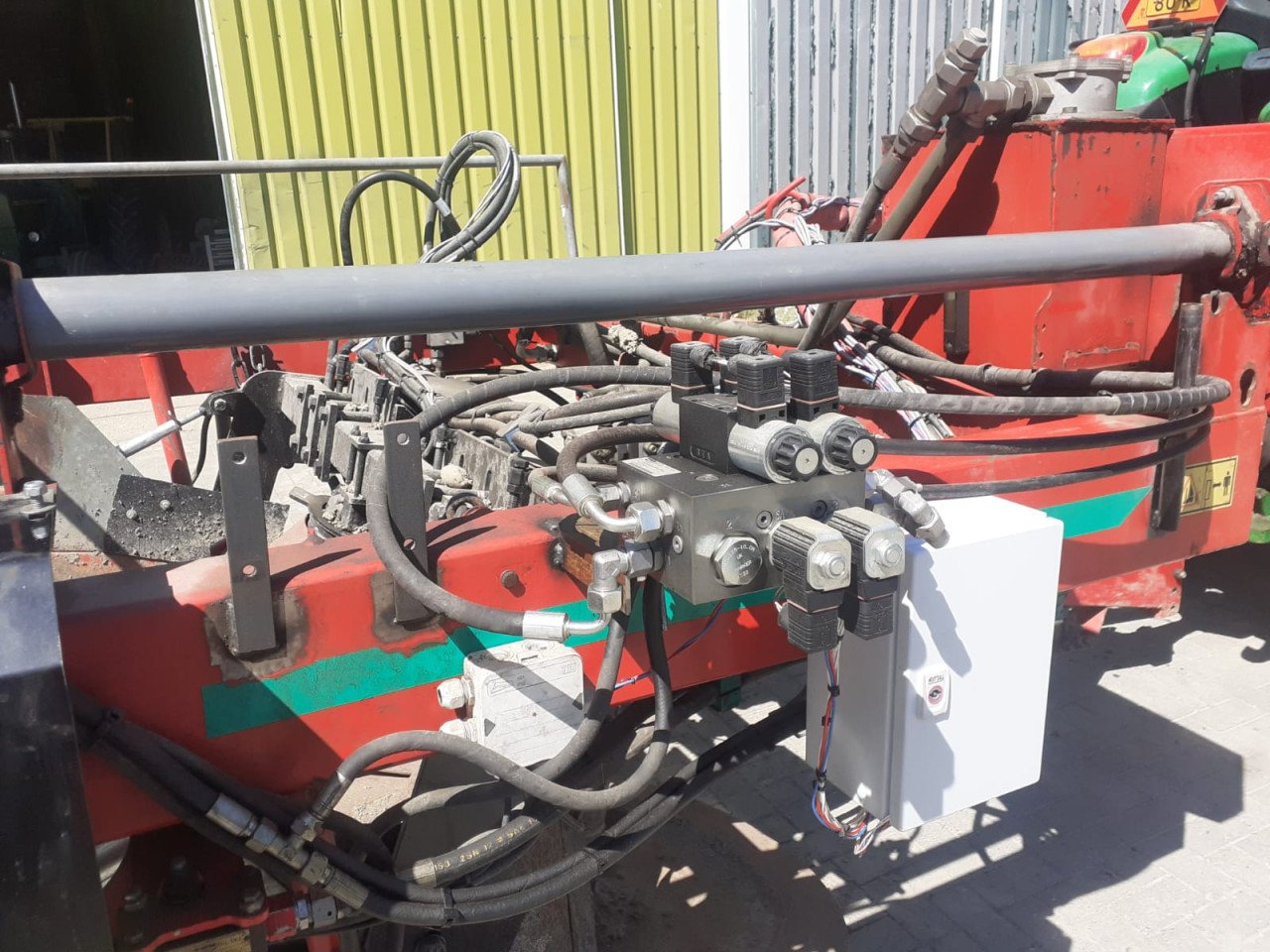 Kverneland UN2600 AP-Lift