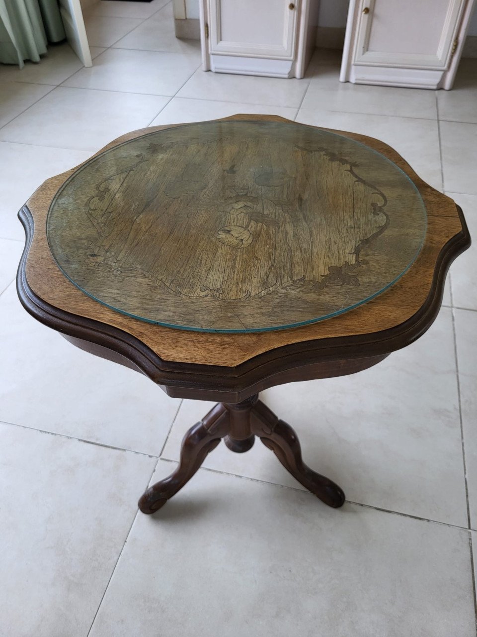 Bijzettafel
