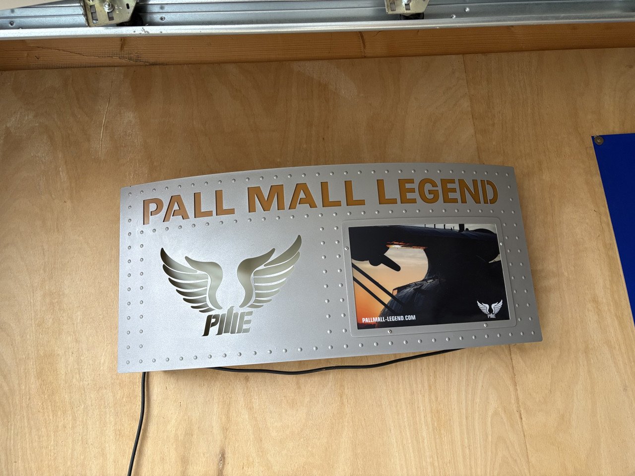Pall Mall lichtbak reclame