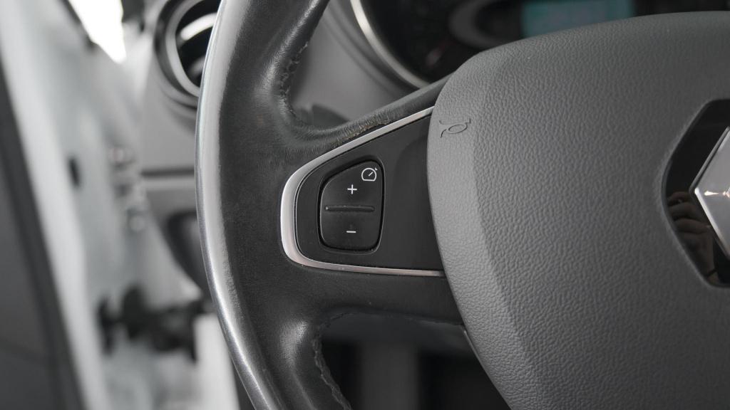 Renault Captur 1.3 tce intens | trekhaak afneembaar | navigatie | parkeerse