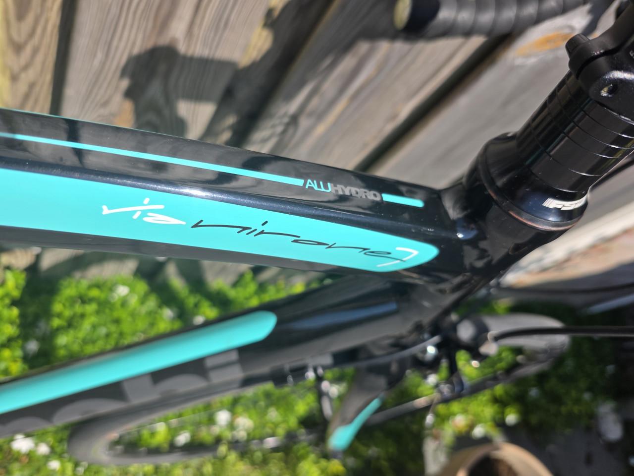 Bianchi Via Nirone 7 racefiets - Shimano 105 - maat 57