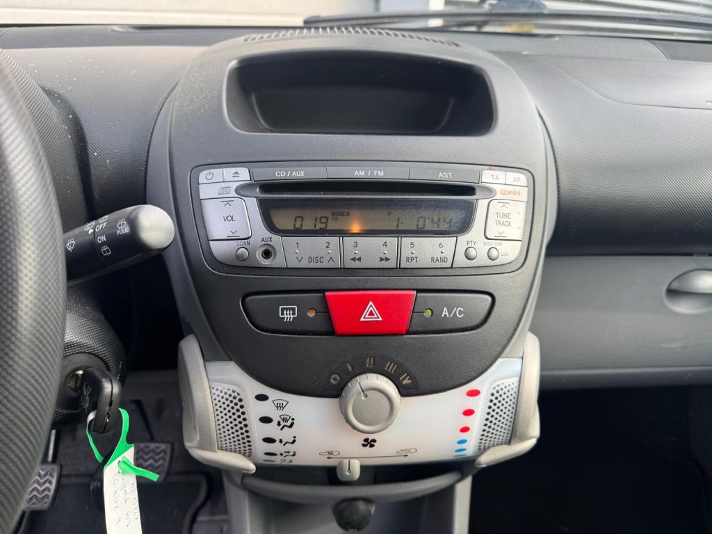Peugeot 107 1.0-12v sublime/nap/apk/airco
