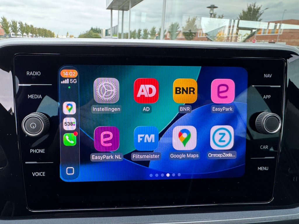 Volkswagen T-roc 1.5 tsi style edition dsg / carplay , elektische achterkle