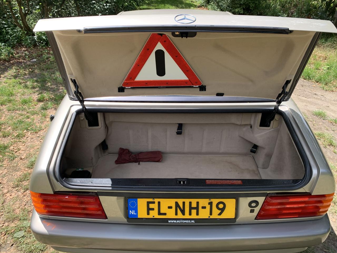 Mercedes Benz SL500, NL auto 26 dkm.