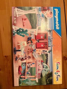Playmobile family fun - camping