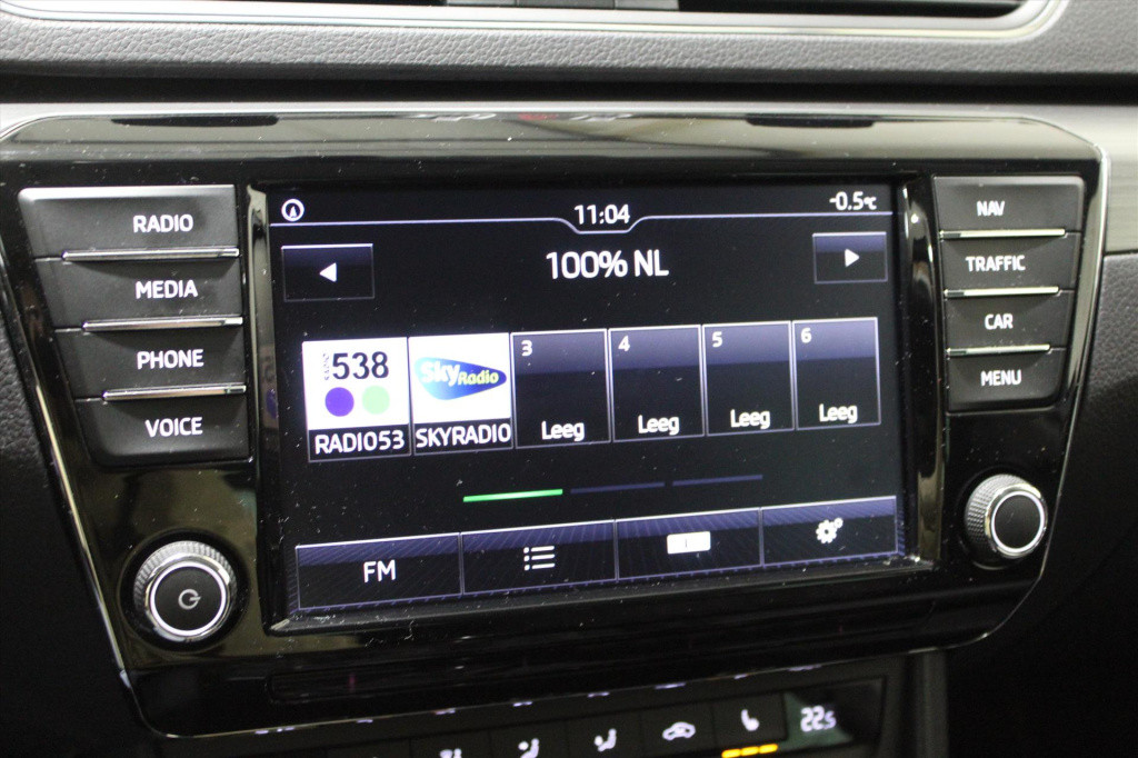 Skoda Superb combi style 1.4 tsi act