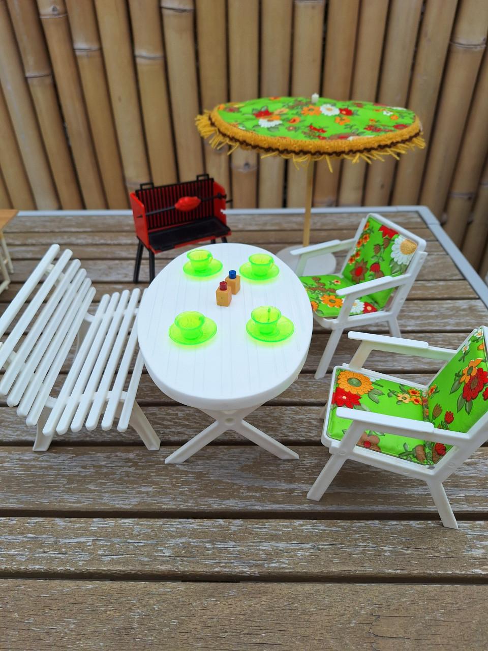 Tuinset voor barbie + bbq en accessoires