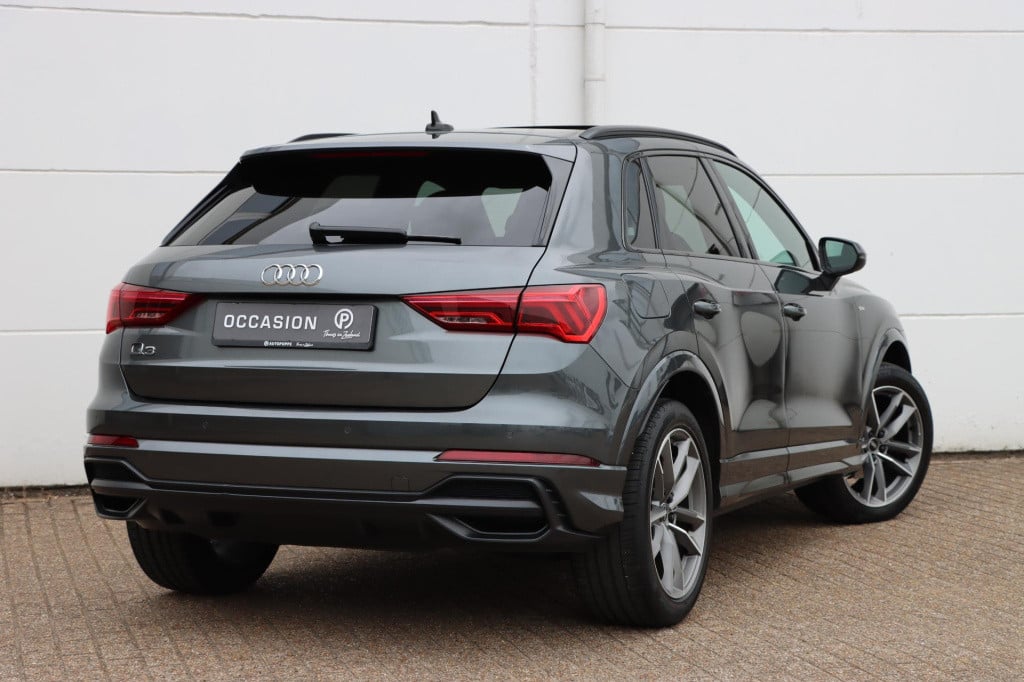 Audi Q3 35 tfsi s edition 150pk s-tronic