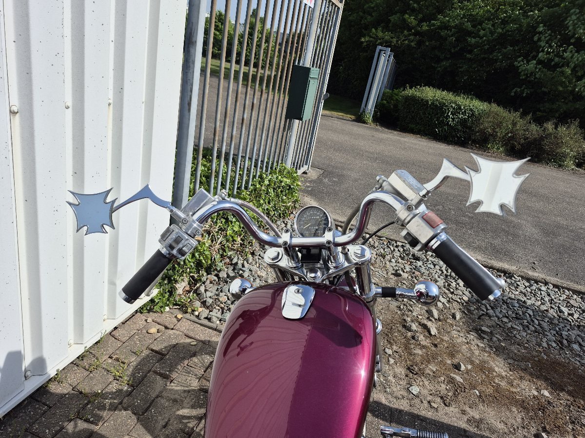 Suzuki Intruder VS750