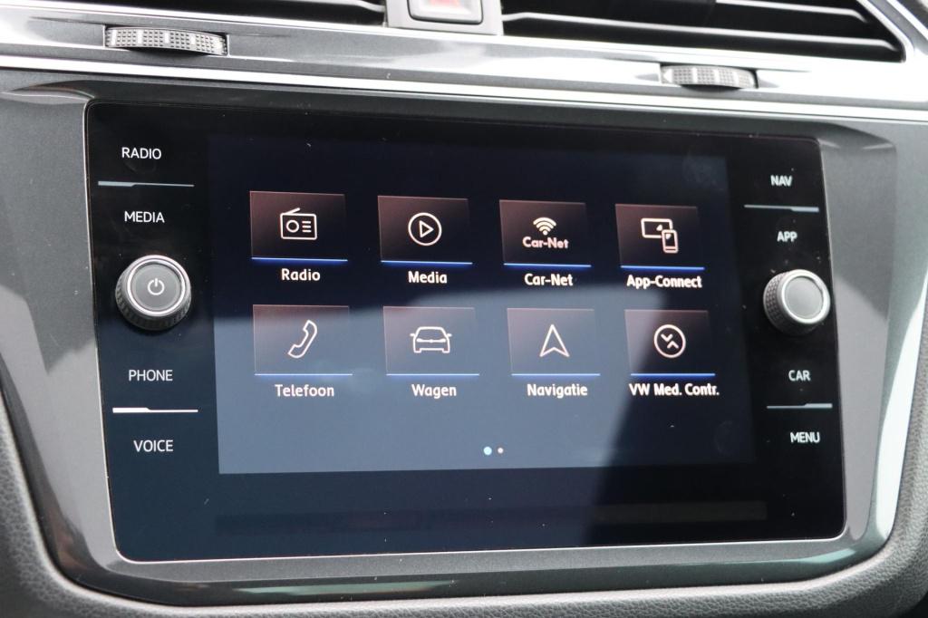 Volkswagen Tiguan 1.4 tsi comfortline business r | panoramadak | trekhaak |