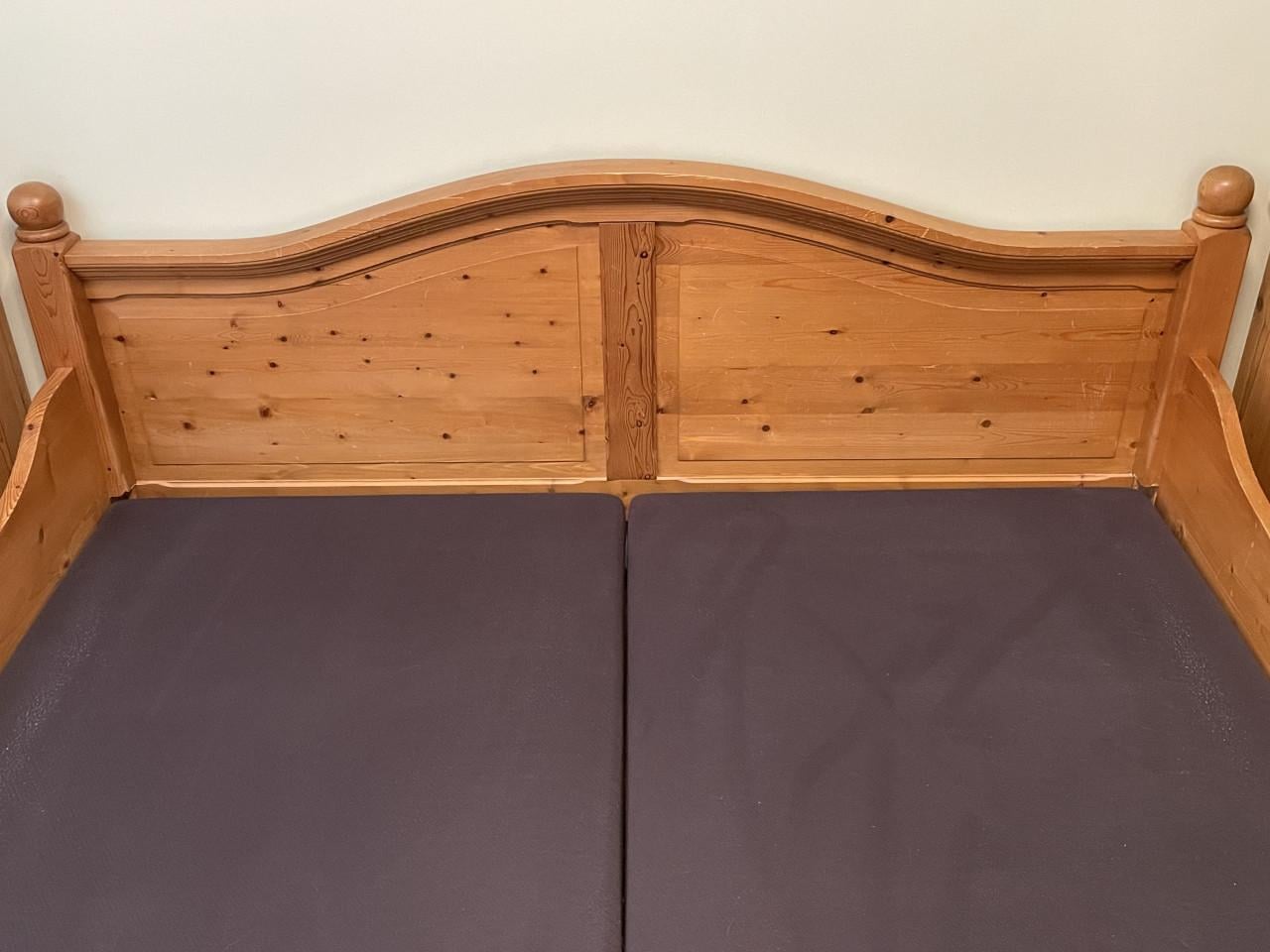 Grenen ledikant, 2 p, voor boxspring 2 * 180*220 cm, vintage, GRATIS