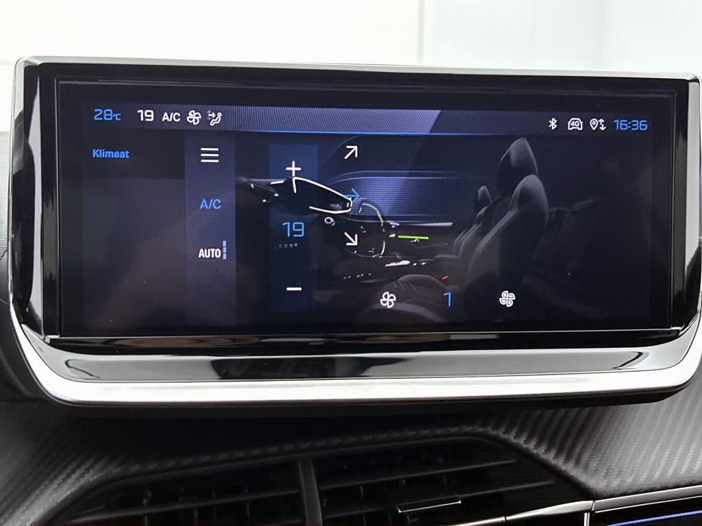 Peugeot 208 hybrid 145pk automaat gt | rijklaar | adaptief cruise control |