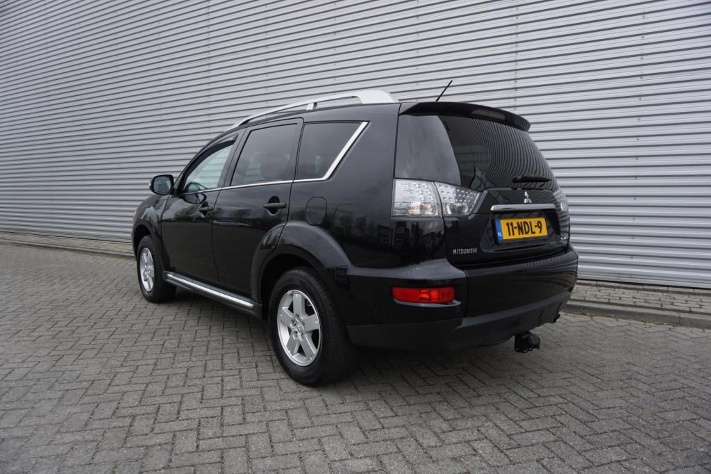 Mitsubishi Outlander 2.0 intro edition automaat - airco / carplay / cruise 