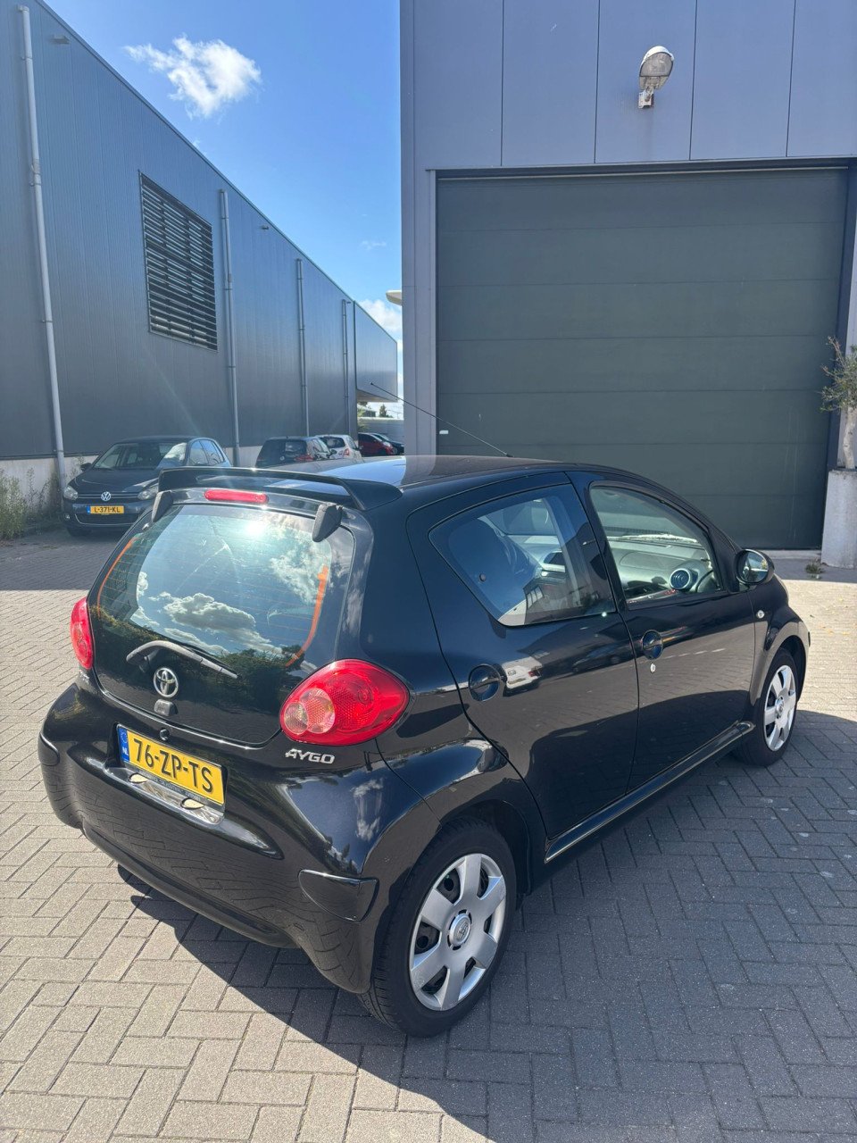 Toyota Aygo 1.0 12V Vvt-i 5DRS 2008 Zwart | 144.565 KM NAP