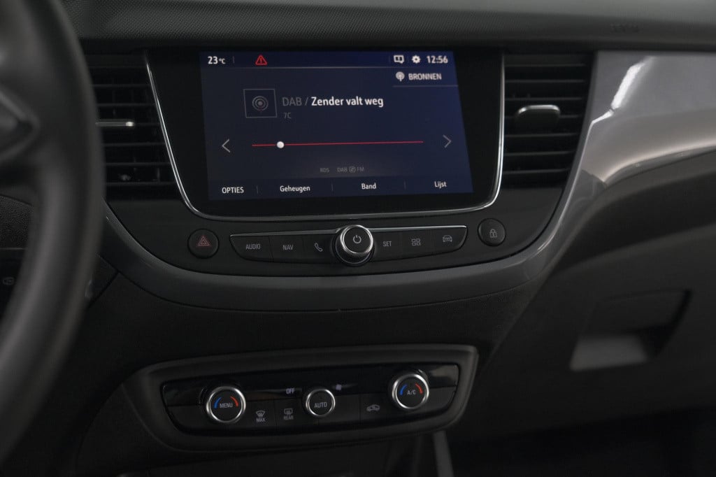 Opel Crossland X turbo 110 elegance | camera | navigatie | parkeersensoren 