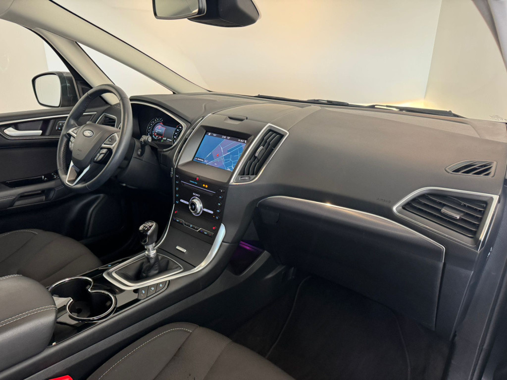 Ford S-Max 1.5 titanium